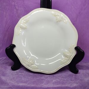 Lenox Cream and Gold Dinner Plate